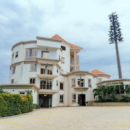 Grik Hotel - Entebbe Esterno foto